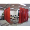 Svařovací zástěny - svářečské závěsy - PVC plachty - PEVECA červené (DIN 4) 